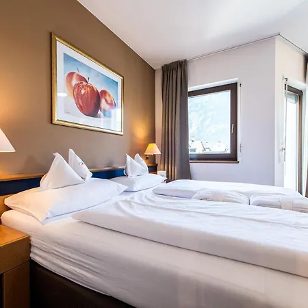 Alphotel Stocker Alpine Wellnesshotel מלון 3*